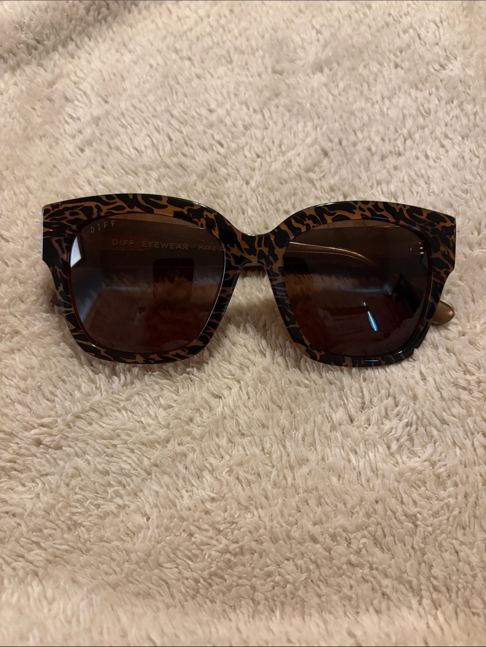 NWOT Diff Bella II Sunglasses - Animal + Brown